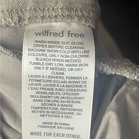 ARITZIA Brand Wilfred Free Picture High Rise Wide Leg Cargo Pants Urban Trendy 2 - Picture 6 of 8